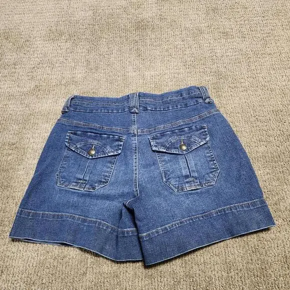 Dictionary Shorts Blue Denim Pockets Women’s Size 10 - Picture 5 of 8